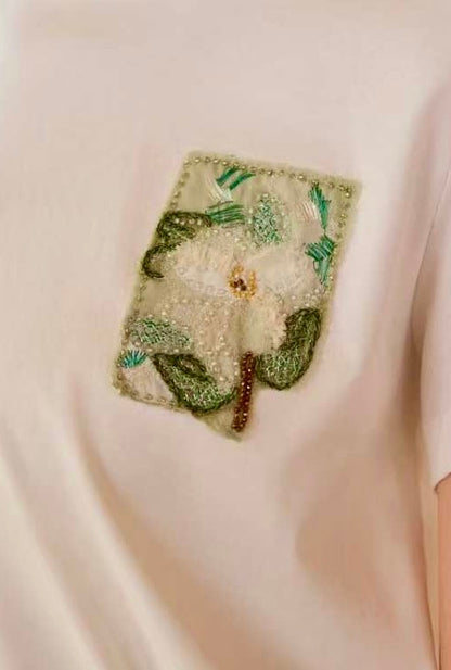 墨香花語｜古典微雕刺繡圓領棉質上衣
